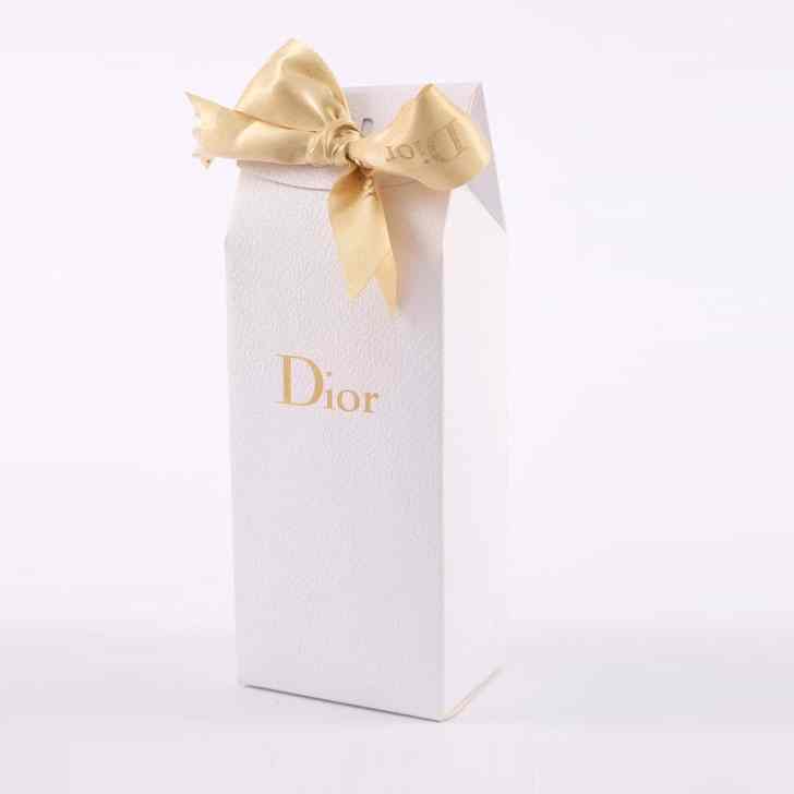 化妝品包裝盒、化(huà)妝品紙盒、化妝品(pǐn)盒子定制